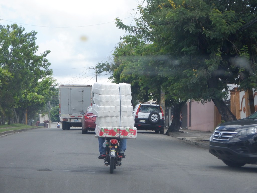 This image has an empty alt attribute; its file name is dscf2613.jpg